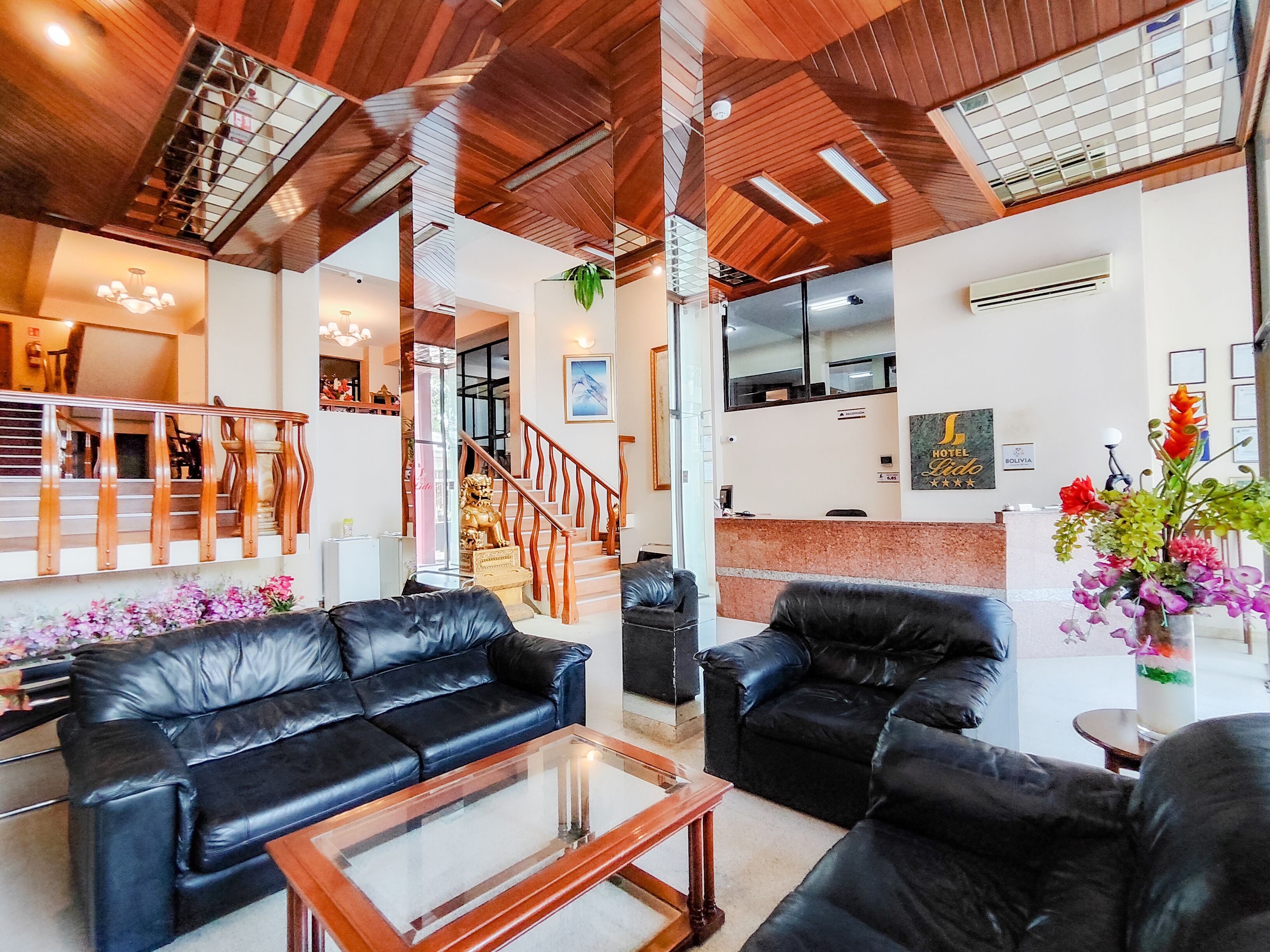 Sala de estar en el lobby