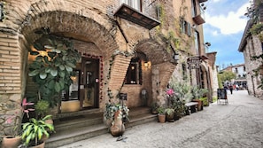 Front of property - La Bella Toscana Centro (Santeagueda)