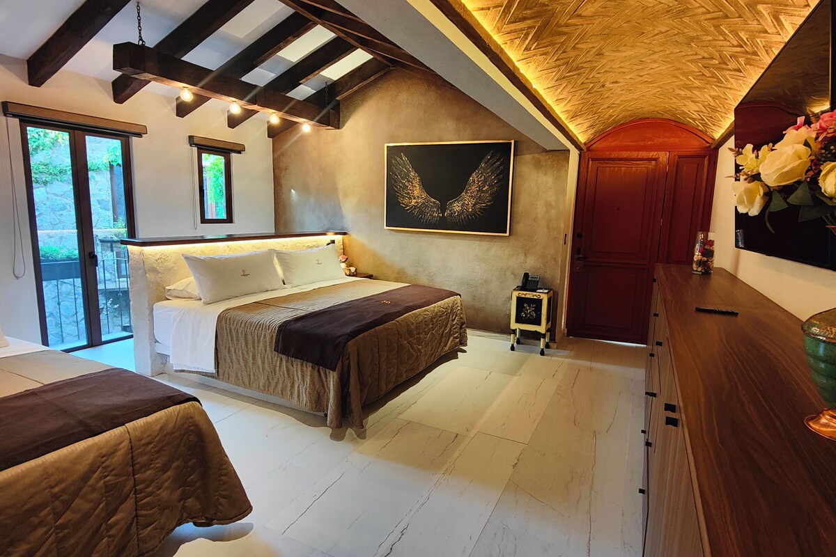 Luxury Double Room | Blackout curtains, free WiFi, bed sheets