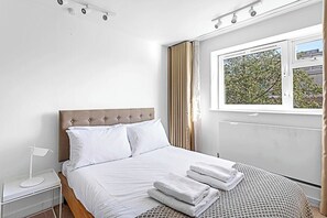 2 Schlafzimmer, Bügeleisen/Bügelbrett, WLAN