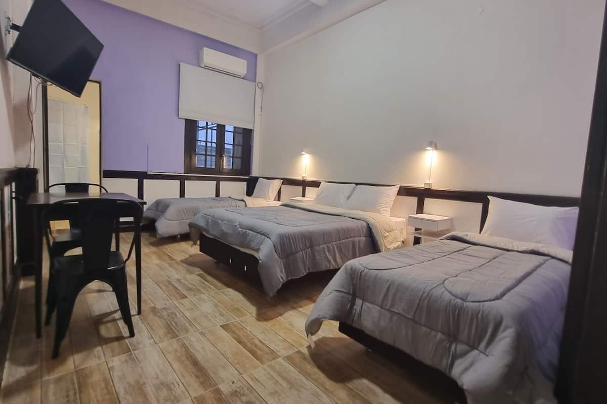 Classic Quadruple Room