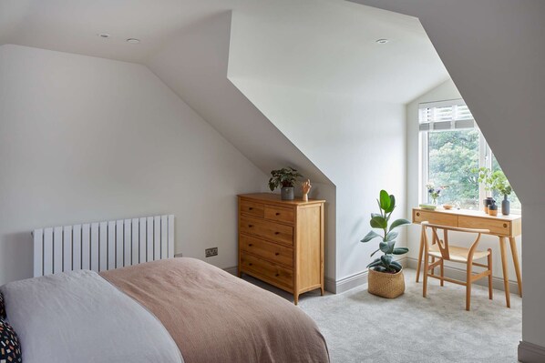 1 chambre, fer et planche à repasser, Wi-Fi, literie fournie