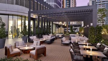 3 restaurants, breakfast, lunch, dinner served; Mediterranean cuisine