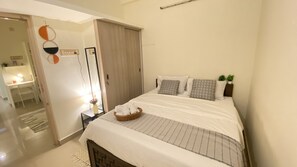 1 bedroom, iron/ironing board, WiFi, bed sheets