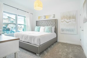 4 chambres, fer et planche à repasser, Wi-Fi gratuit, draps fournis