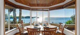 Seascape Point - Mahinepua Bay Clifftop Retreat
