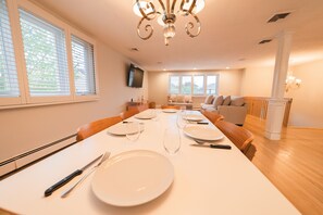 用餐