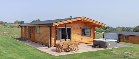 Cottage | Front of property