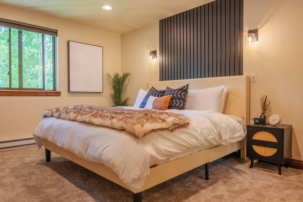 2 habitaciones, tabla de planchar con plancha, cuna de viaje y wifi 