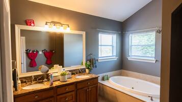 Jetted bath, towels, soap, shampoo