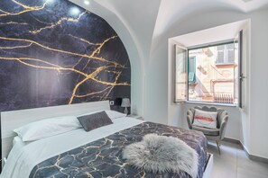 2 bedrooms, in-room safe, iron/ironing board, travel cot - Casa Dolce Vita Ventimiglia Holiday Home  (Ventimiglia)