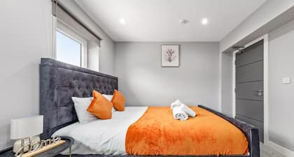 Cozy Ensuite Room In Feltham Hearthrow London Tw13