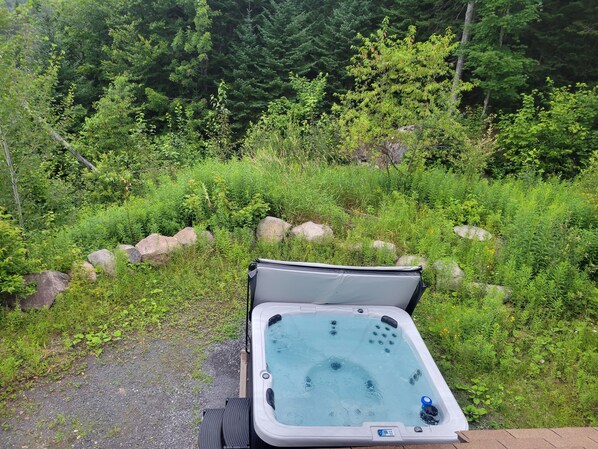 مغطس سبا خارجي