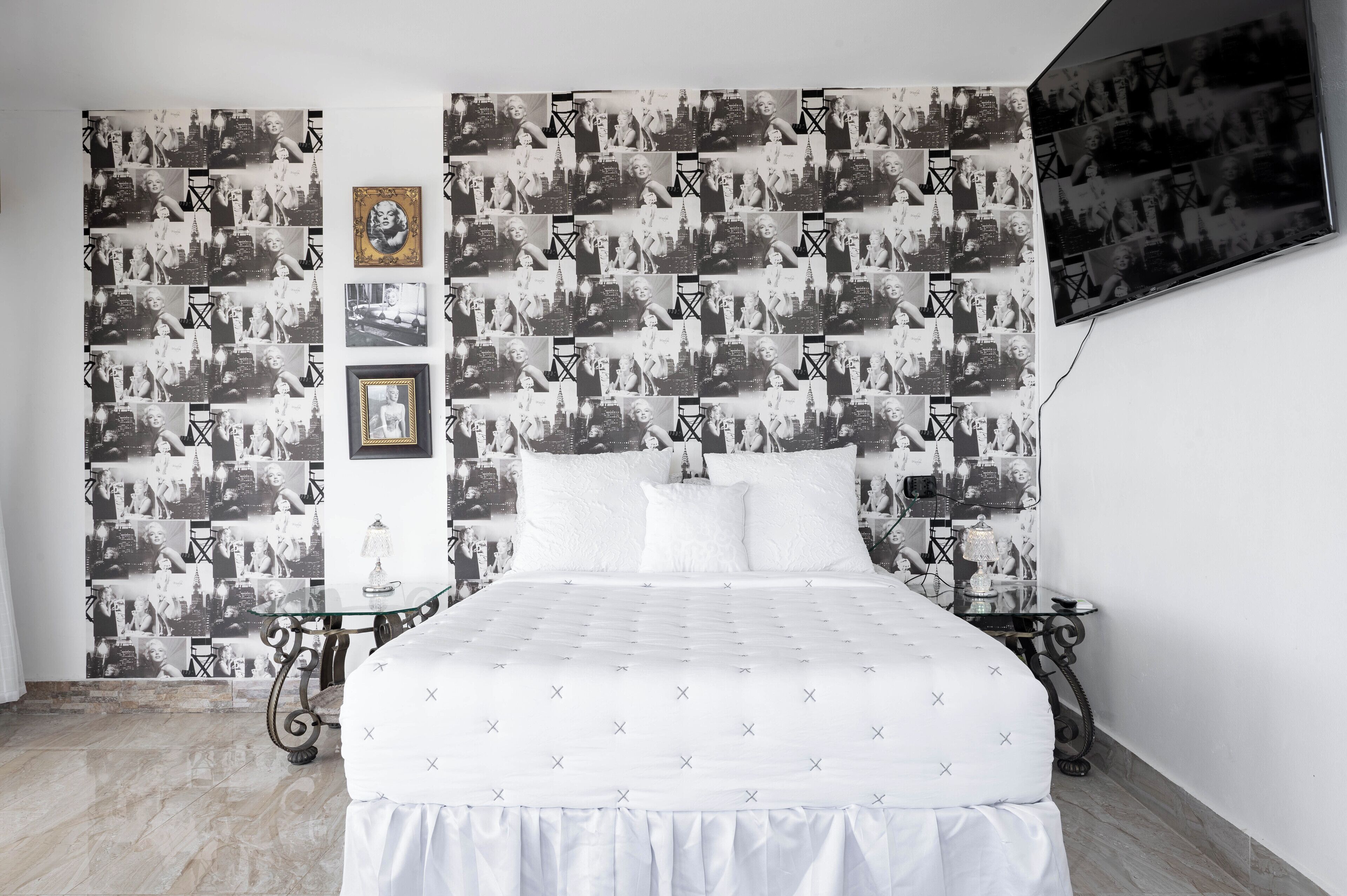 1 chambre, fer et planche à repasser, Wi-Fi, draps fournis