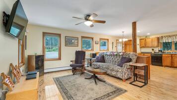House (Bears Den) | Exterior