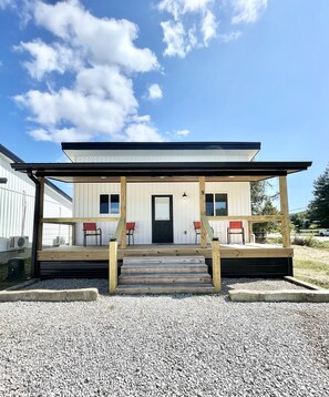 Exterior - Cottage at Cave Run  (Salt Lick)