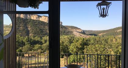 Alojamiento en uno de los Pueblos mas Bonitos de España Desde 2022