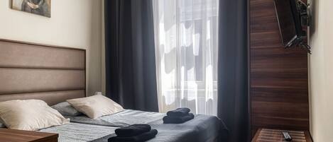 Ferros/tábuas de passar roupa, Wi-Fi de cortesia, roupa de cama