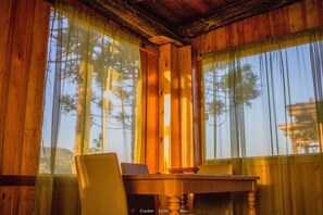 Living area - YAAHOO ECOLODGE (Bocaina do Sul)