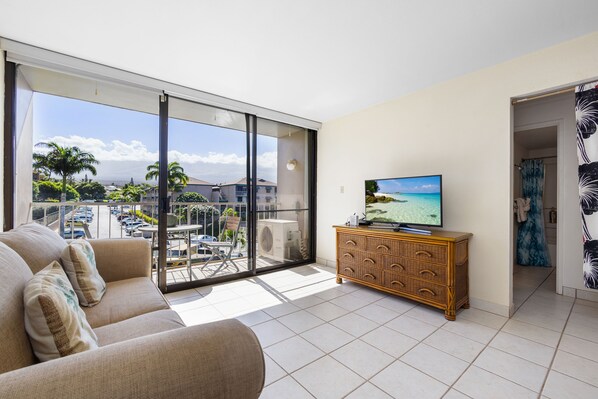 Smart TV, video library