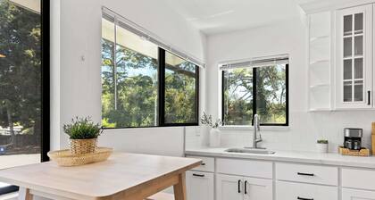 Manresa Surf House 1 bed upstairs unit #4