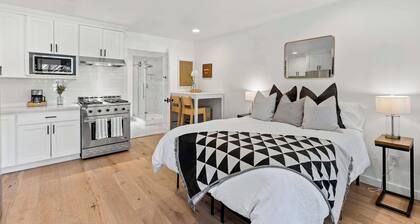 Manresa surf house street level full studio w/kitchen unit #3