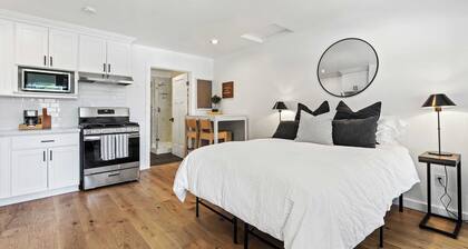 Manresa Surf House studio upstairs unit#5