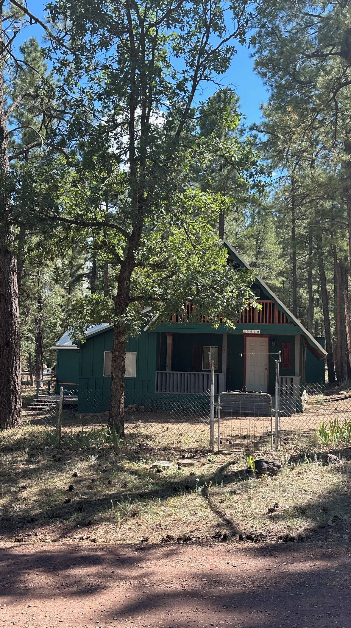 Show Low Cozy Cabin and RV site