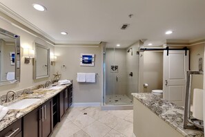 Bathroom - San Remo by Southern Vacation Rentals (Santa Rosa Beach)