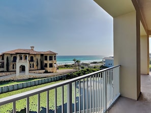 Condo, Multiple Beds, Balcony, Ocean View (#401 - No Pets Allowed) | Property grounds