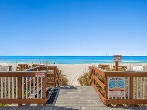 Property grounds - Regency Towers by Resort Collection (Panama City Beach)