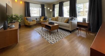 Sunny Mid-Century Modern duplex with a garage