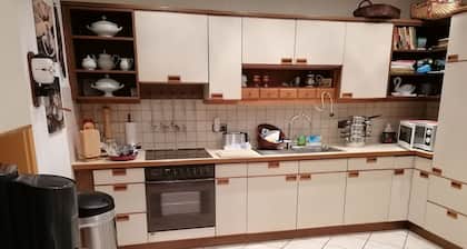 Ruhige, renovierte Ferienwohnung im Grünen auf Feuerland -Dortmund-