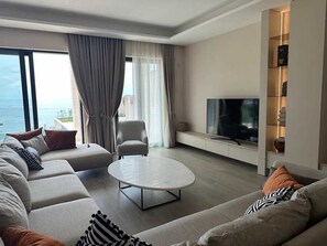 تلفزيون ذكي