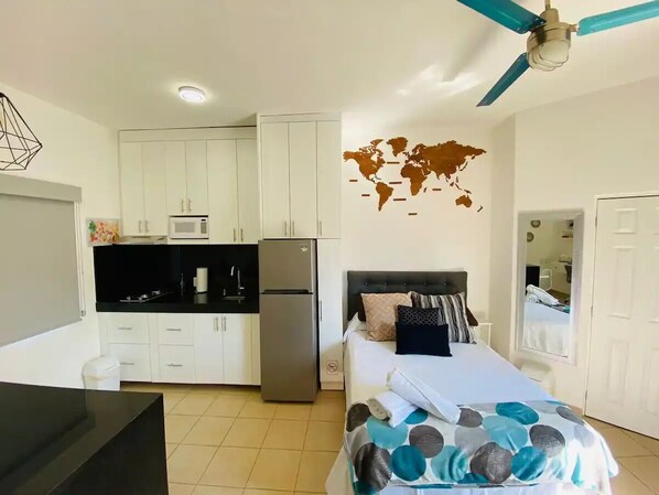 1 bedroom, iron/ironing board, WiFi, bed sheets