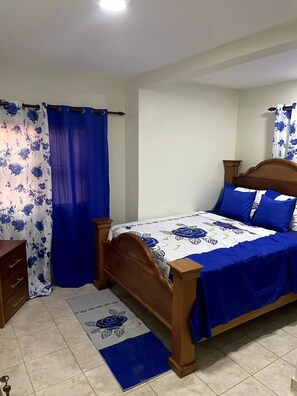 3 soverom, wi-fi og sengetøy