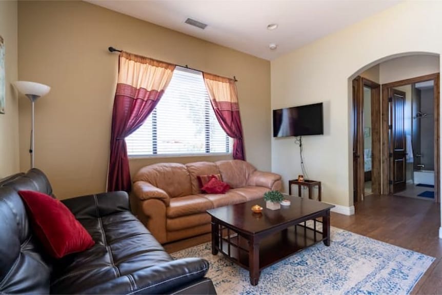 Private 2 Bedroom Apt In New Craftsman Ranch! - Escondido, CA