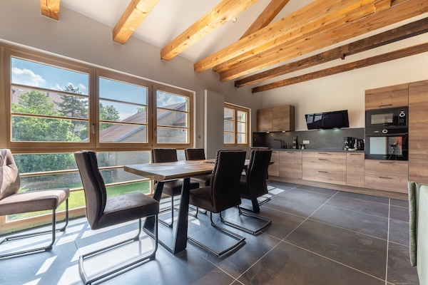 Grand Penthouse | Tilam berlapik, langsir/tirai gelap terus, kalis bunyi, Wi-fi percuma