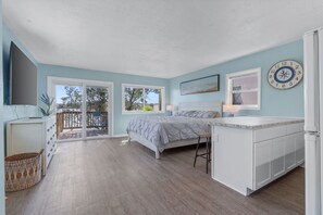 7 bedrooms, iron/ironing board, free WiFi, bed sheets