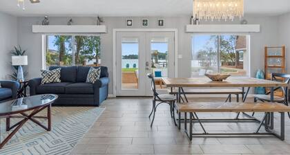 Waterfront home perfect for the whole extended family!!!