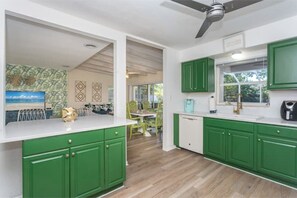 Interior - Spacious 4 BR, Heated Pool Home Near Manasota Key Beach and Blind Pass Beach  (Englewood)