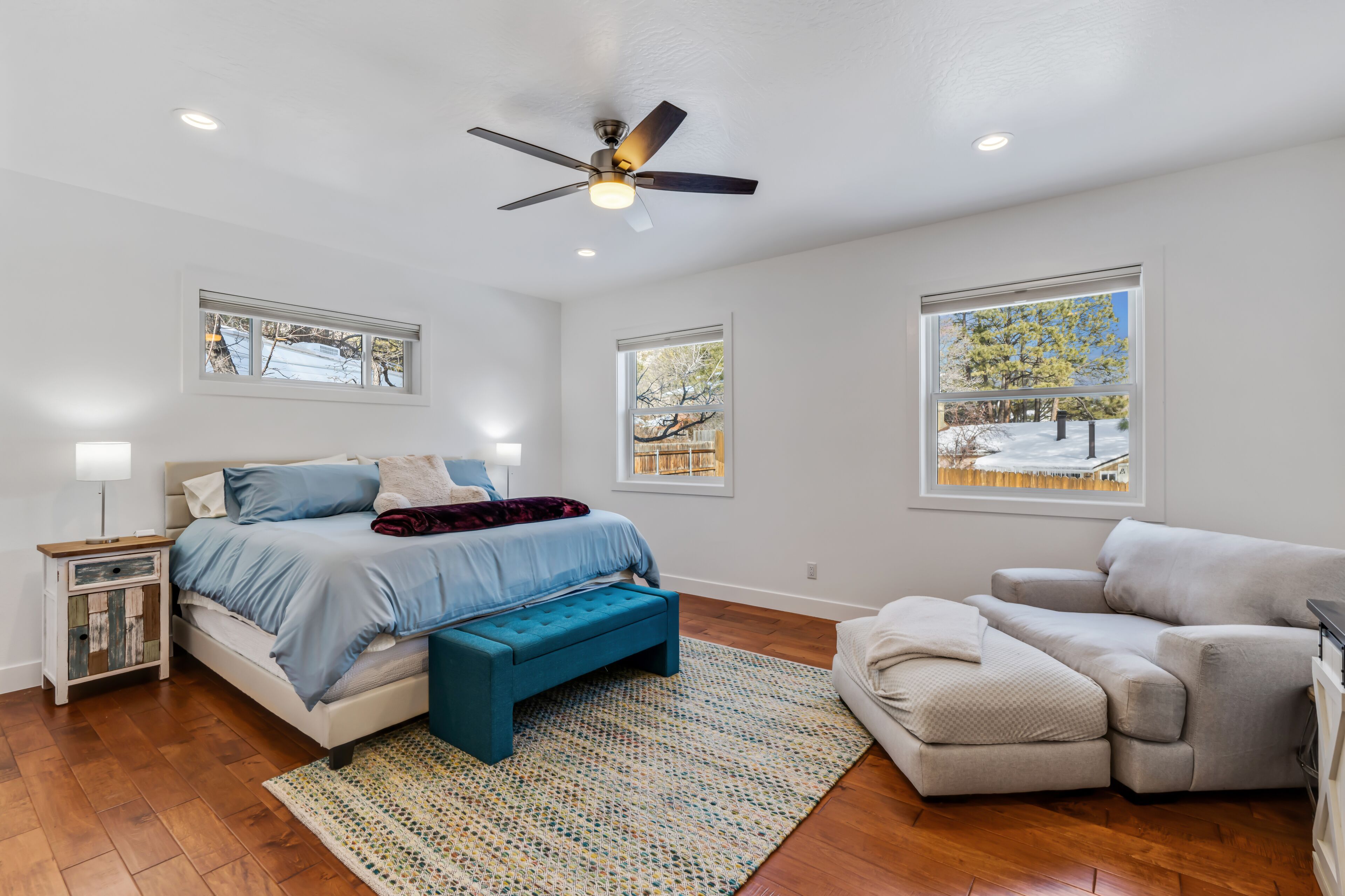 Casa | 4 habitaciones, escritorio, tabla de planchar con plancha y wifi gratis 