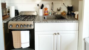 Macchina per tè/caffè, frigorifero, microonde, forno