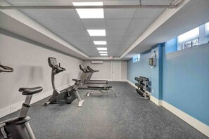 Fitness facility - Yale Casa Azul Studio (New Haven)