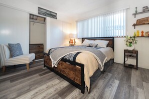 3 soverom, strykejern/-brett, wi-fi (inkludert) og sengetøy