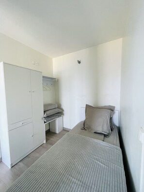 2 chambres, Wi-Fi gratuit, draps fournis