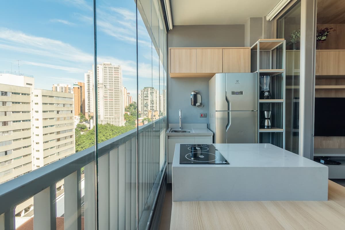 Urban Apartment 1007
