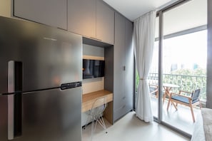 Comfort Studio | Living area - B.Homy - Assuturi Perdizes (São Paulo)