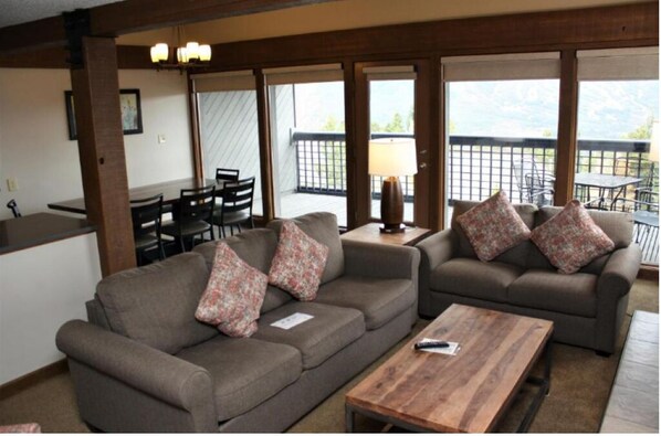 Living area - New Year's in Breckenridge - NO FEES (Breckenridge)