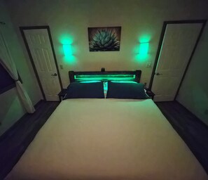 2 間睡房、書桌、免費 Wi-Fi、床單